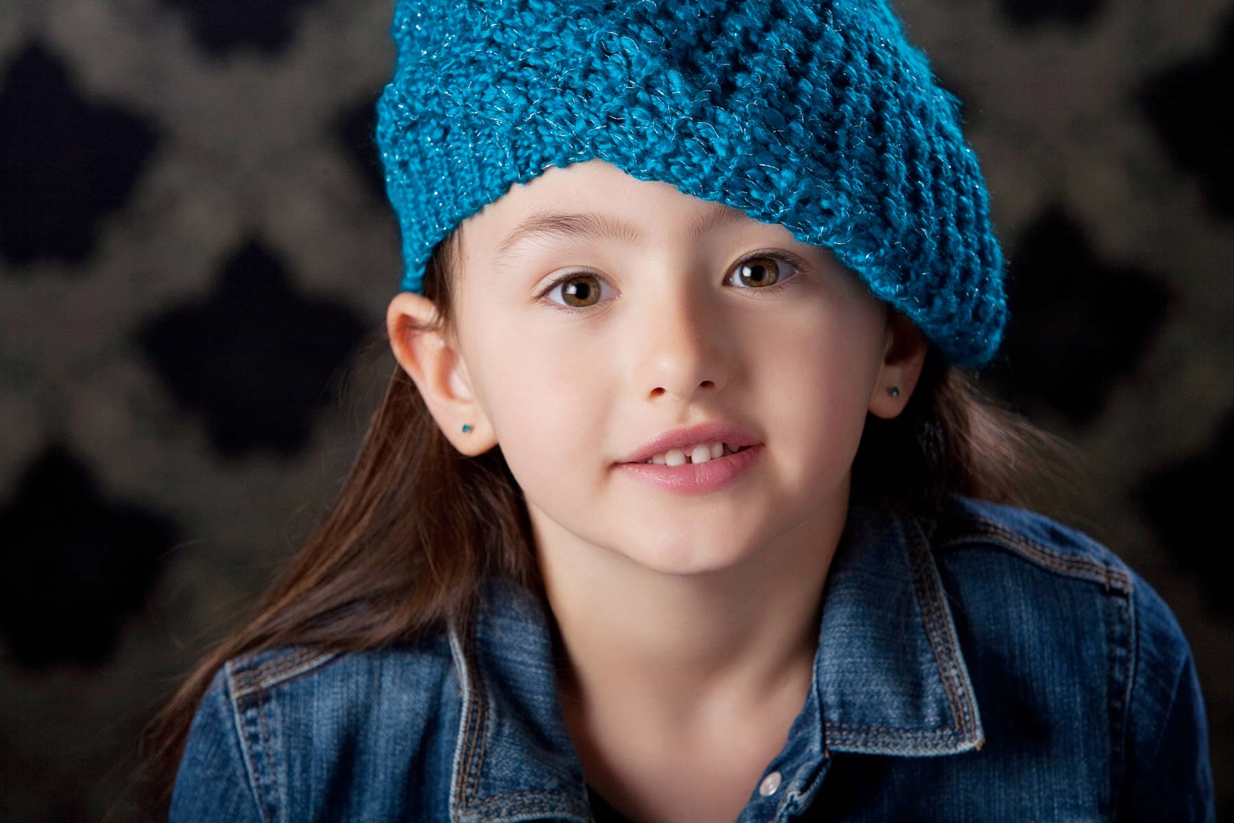 Evan-Guston-Photography-Family-8 Portrait of Girl
